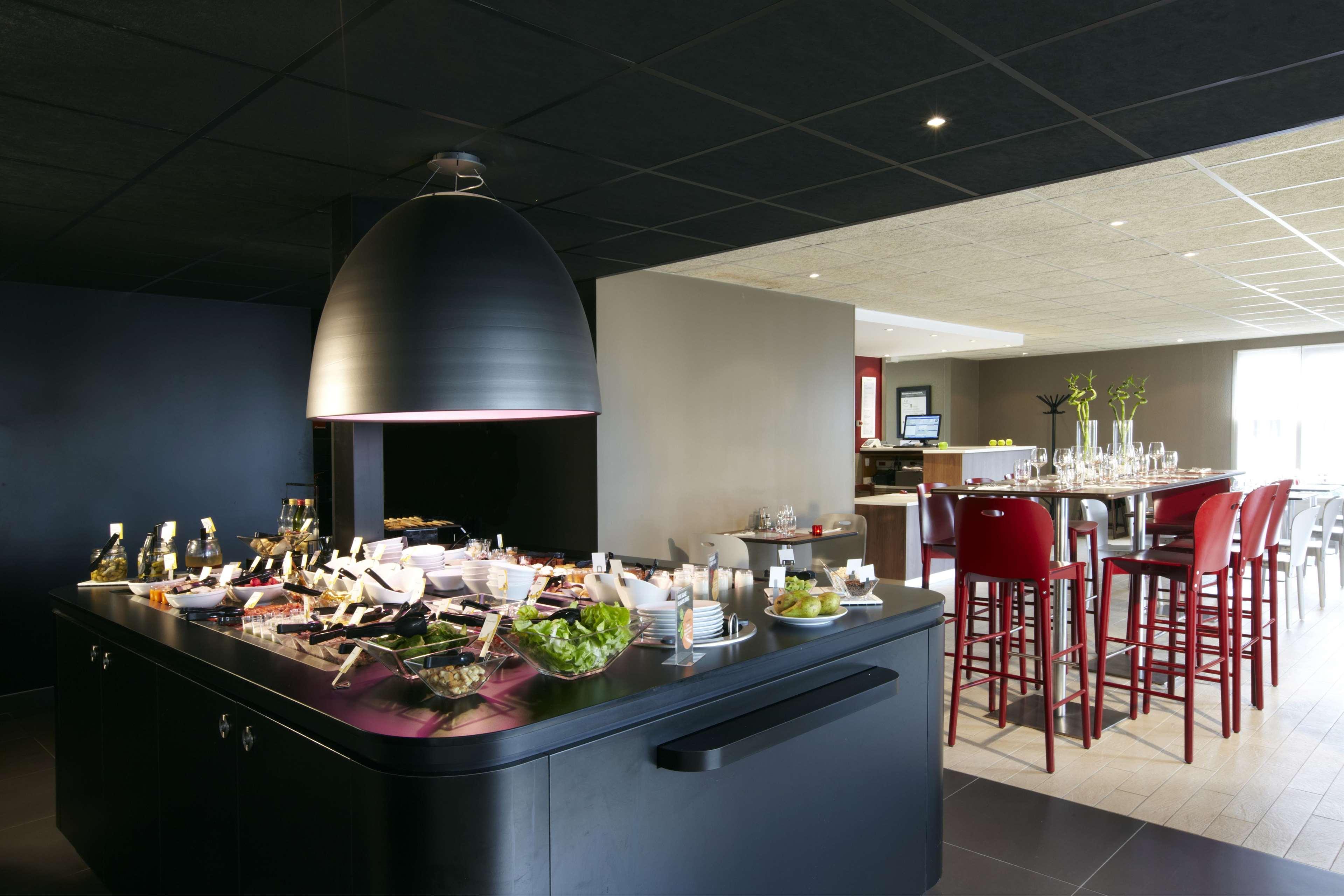 Hotel Campanile Brest - Gouesnou Aeroport Restaurante foto
